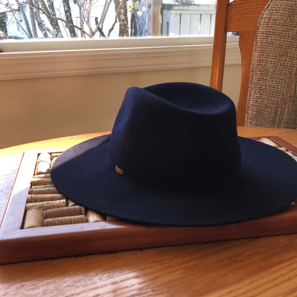 Fernandez y Roche Wool Felt Unisex Traveler’s Hat